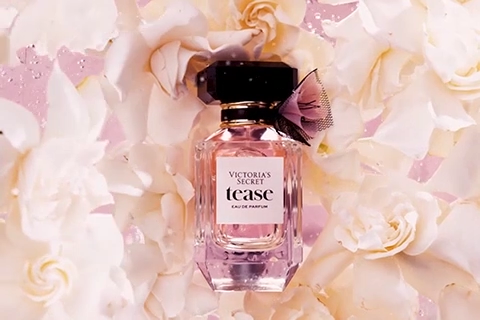Pretty in Pink Victoria&#039;s Secret perfume - a fragrância