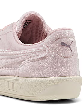 Palermo Velvet Sneakers