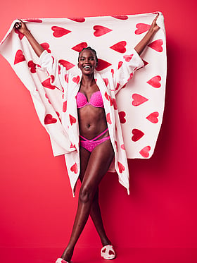 victoria secret valentine sale