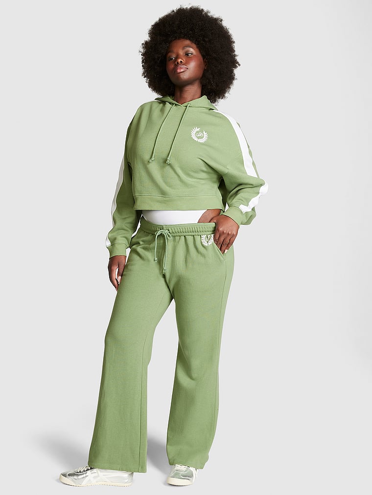 Adidas cropped sale hoodie blush green