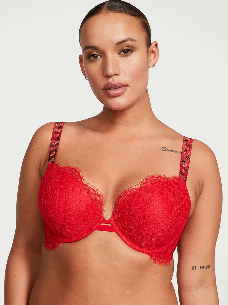Gorgeous Victoria's Secret Bright Cherry Red Push up Bra with Pigeonnant  Lace.