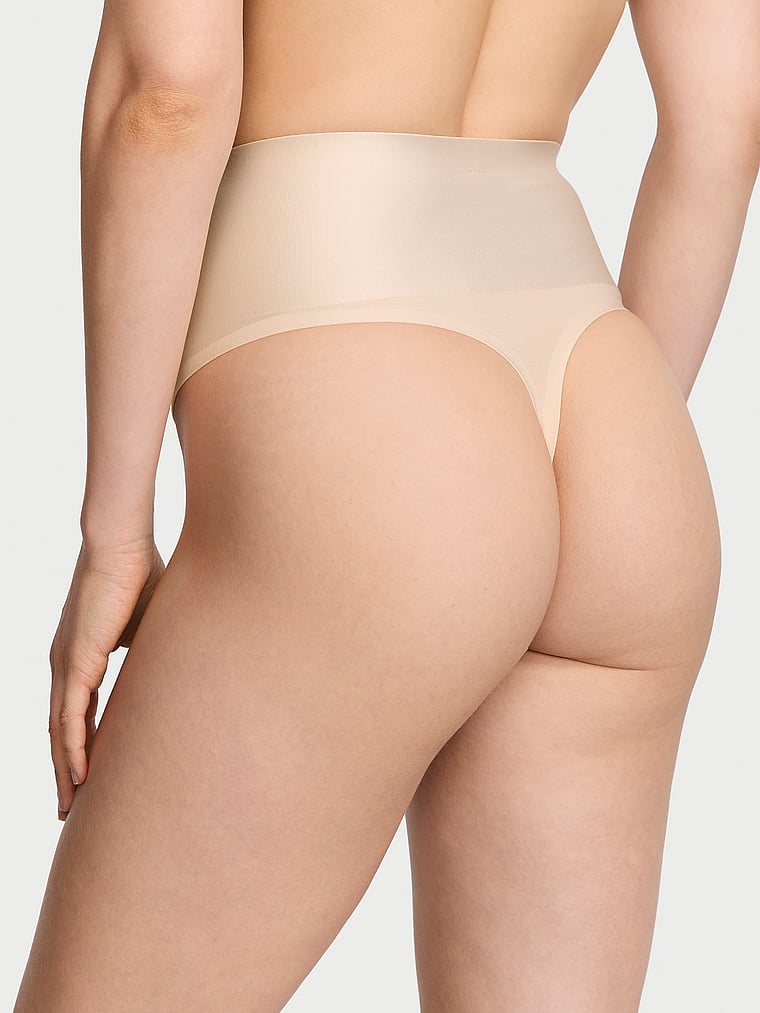 Smoothing Shimmer Thong Panty