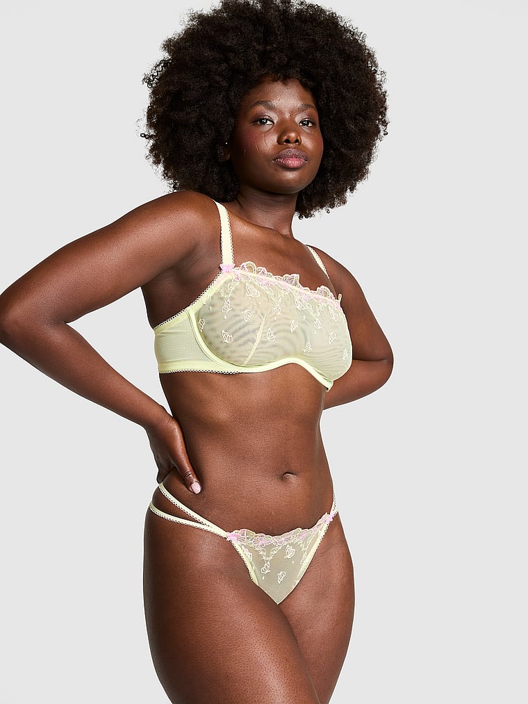 PINK Wink Unlined Scoop Bra, Lime Cream With Pink, onModelSide, 4 of 4 Fanta is 5'11" or 180cm and wears 34D or Medium