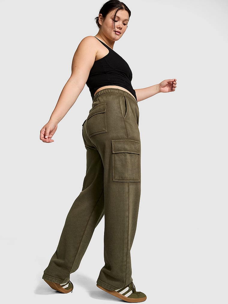 Ivy Fleece Straight-Leg Cargo Sweatpants