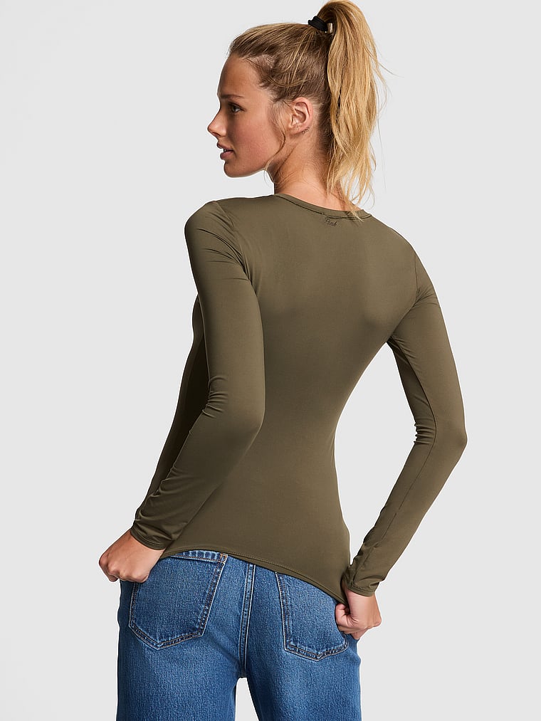 Base Stretch Long-Sleeve Tee