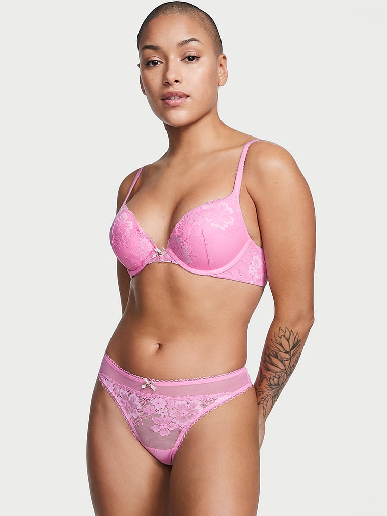 Victoria Secret size 34C bras as a bundle.