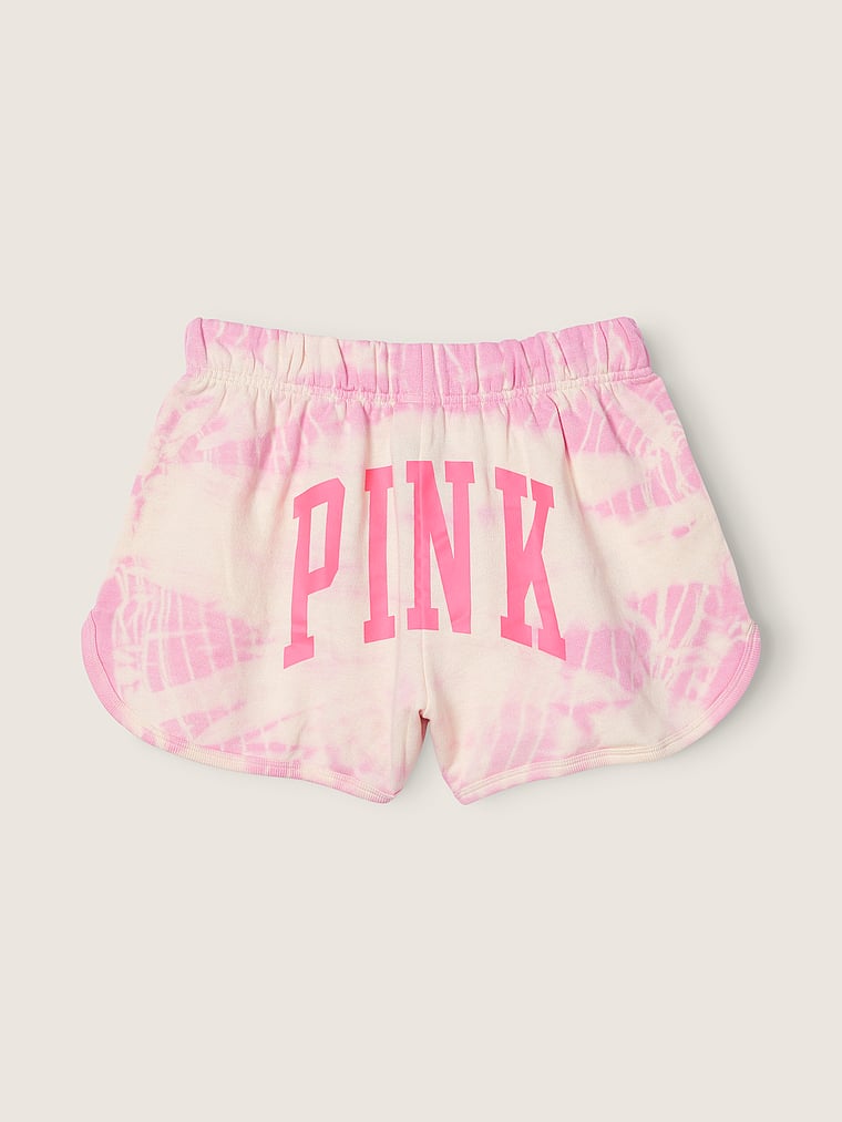 love pink shorts