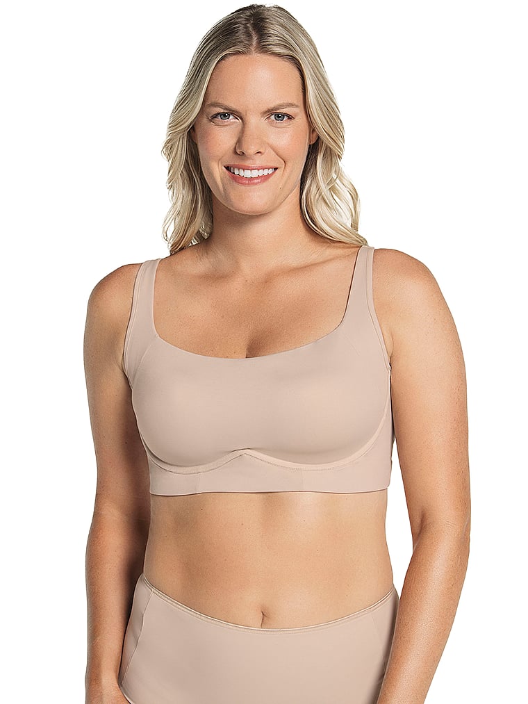 Perfect plus size bra! Full back coverage and still low cut and