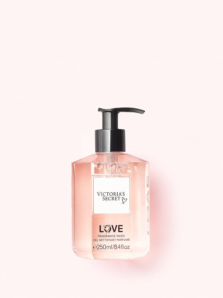 Fragrance wash. Fragrance Wash Victoria Secret. Victoria Secret Wash Gel nettoyant. Виктория Сикрет Love. Victoria's Secret Fragrance Wash Gel nettoyant parfume.