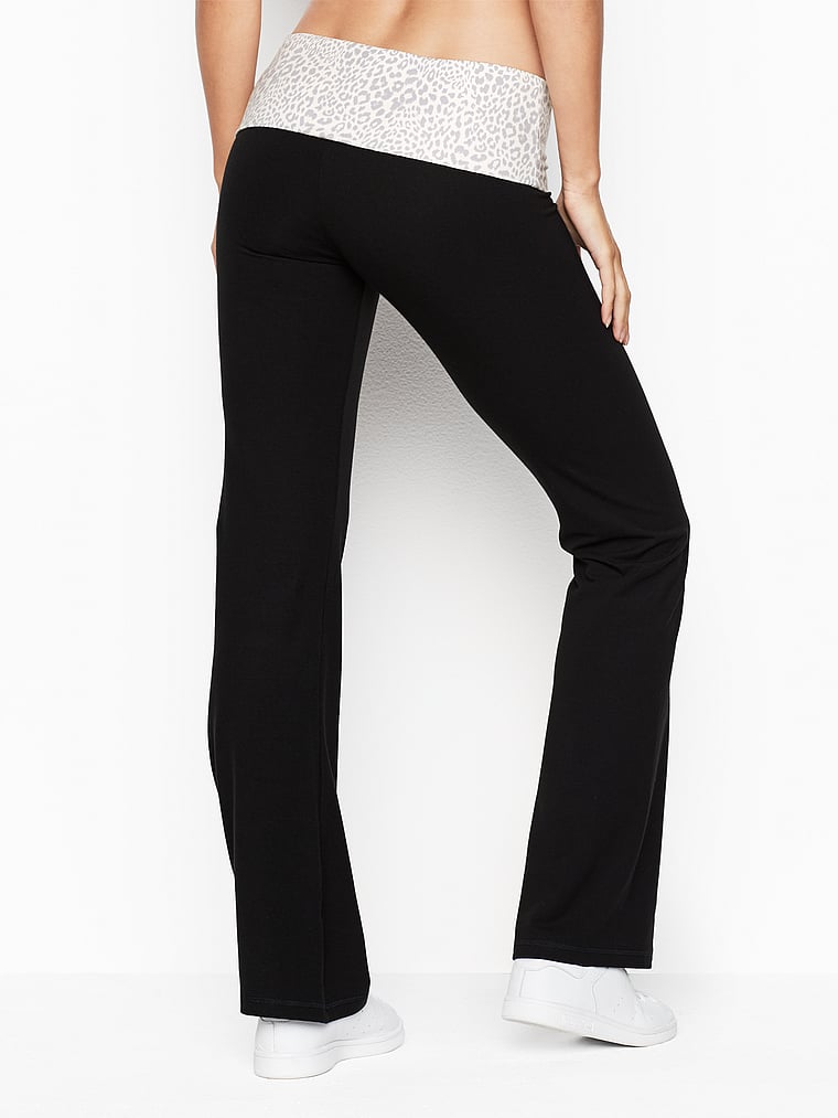 VictoriasSecret The Most-Loved Yoga Pant. 2