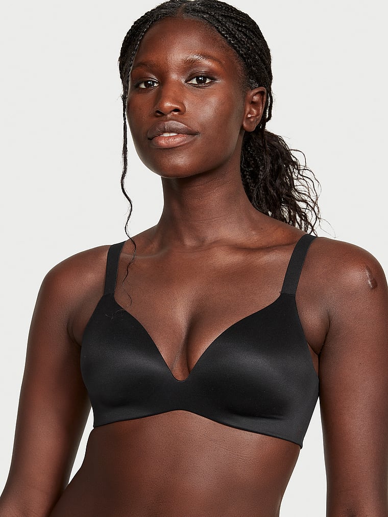 What Is a Plunge Bra? (And EXACTLY When You Need To Wear One