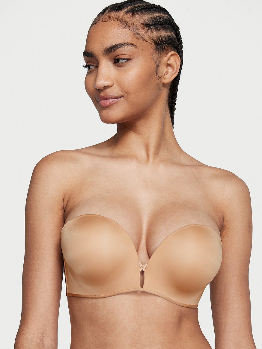 I have big boobs and found a 'magic bra' which works with backless