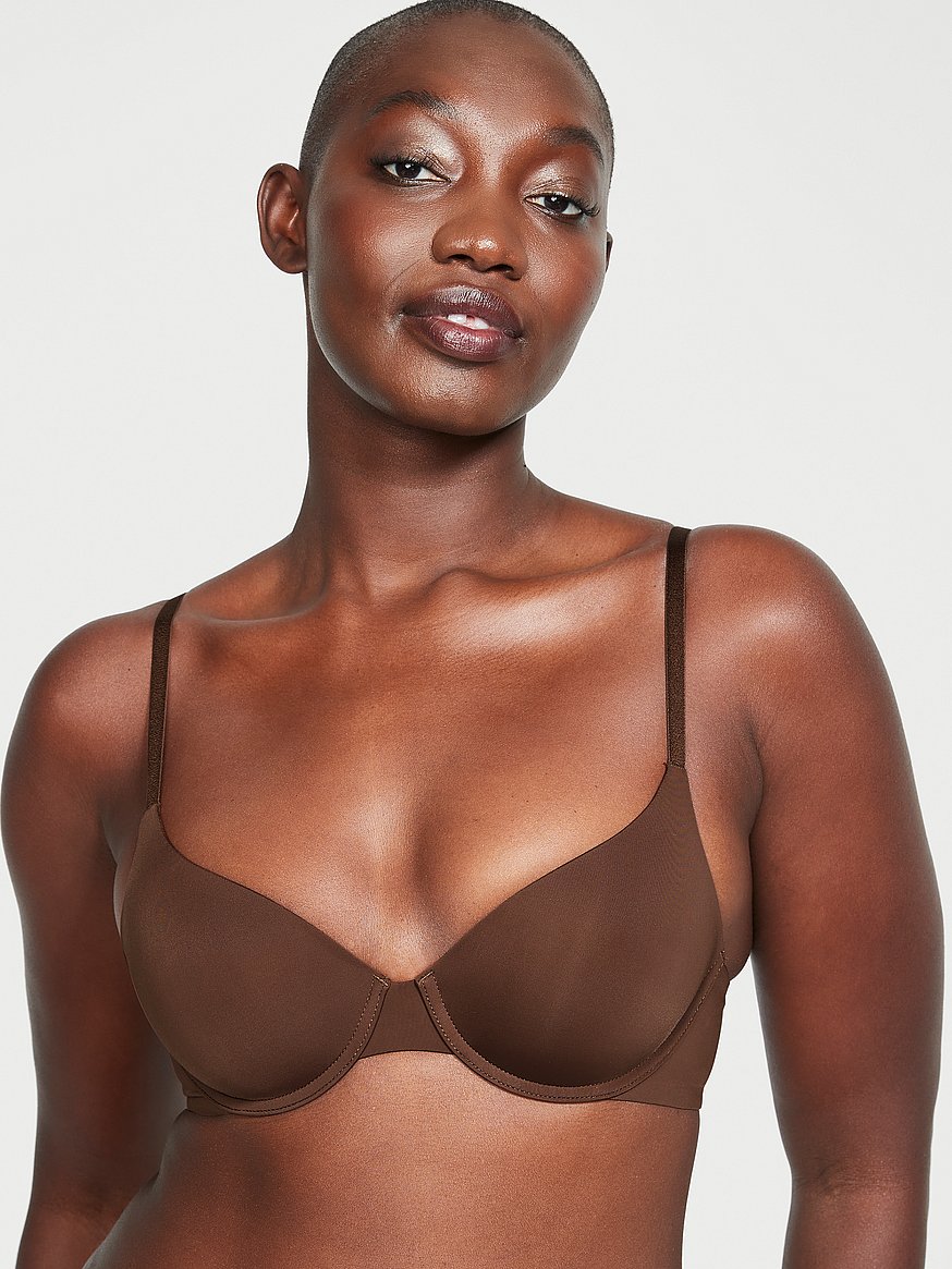 The Best Bras To Wear With Deep V Neck Tops — PHOTOS