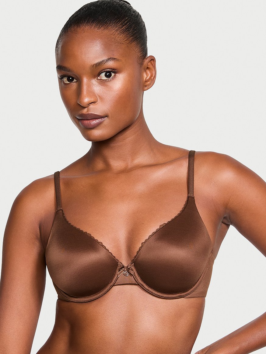 Smooth Lightly Lined Full Coverage Bra with Lace Trim