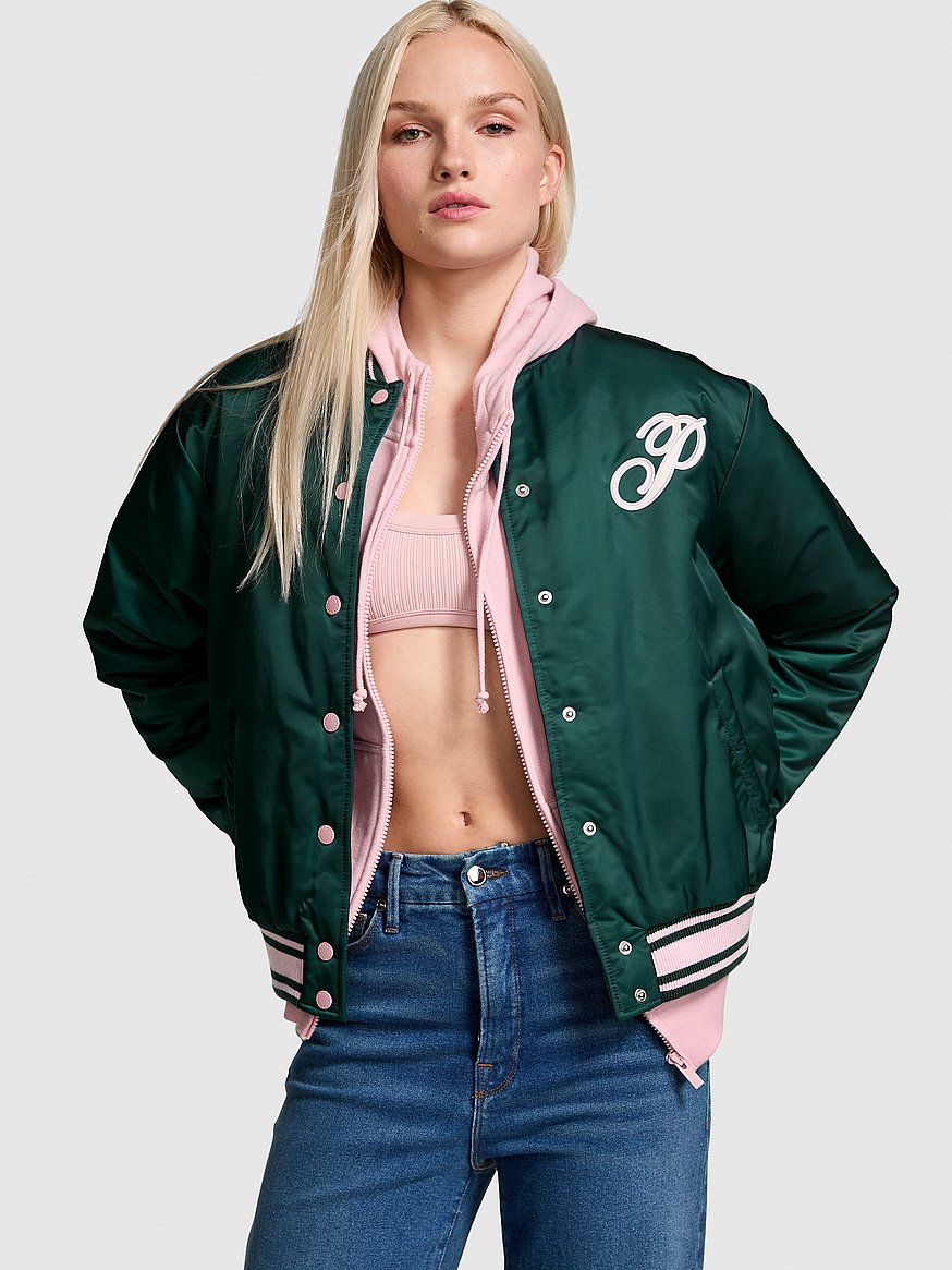 Victoria´s Secret selling Jacke Collegejacke Chicago