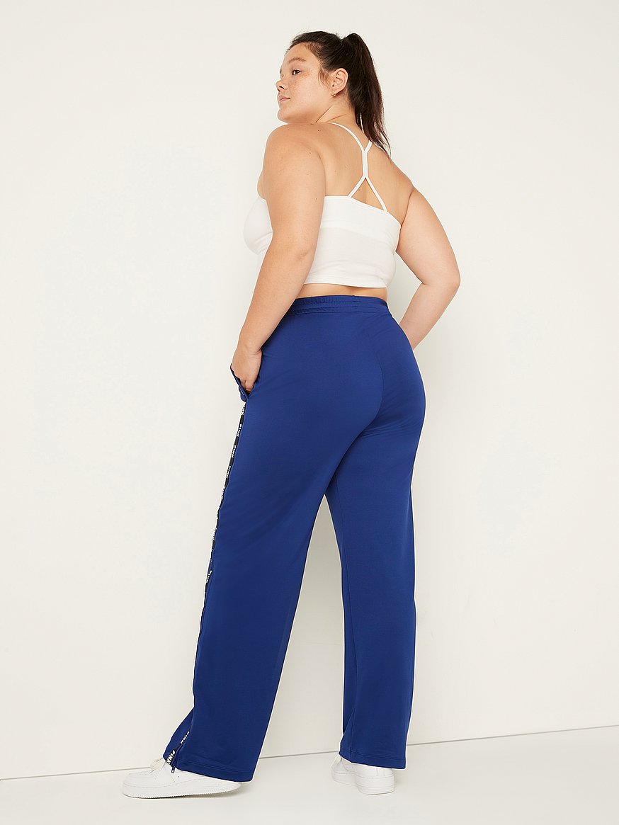 Buy Women Pink Regular Fit Solid Casual Track Pants Online - 624899