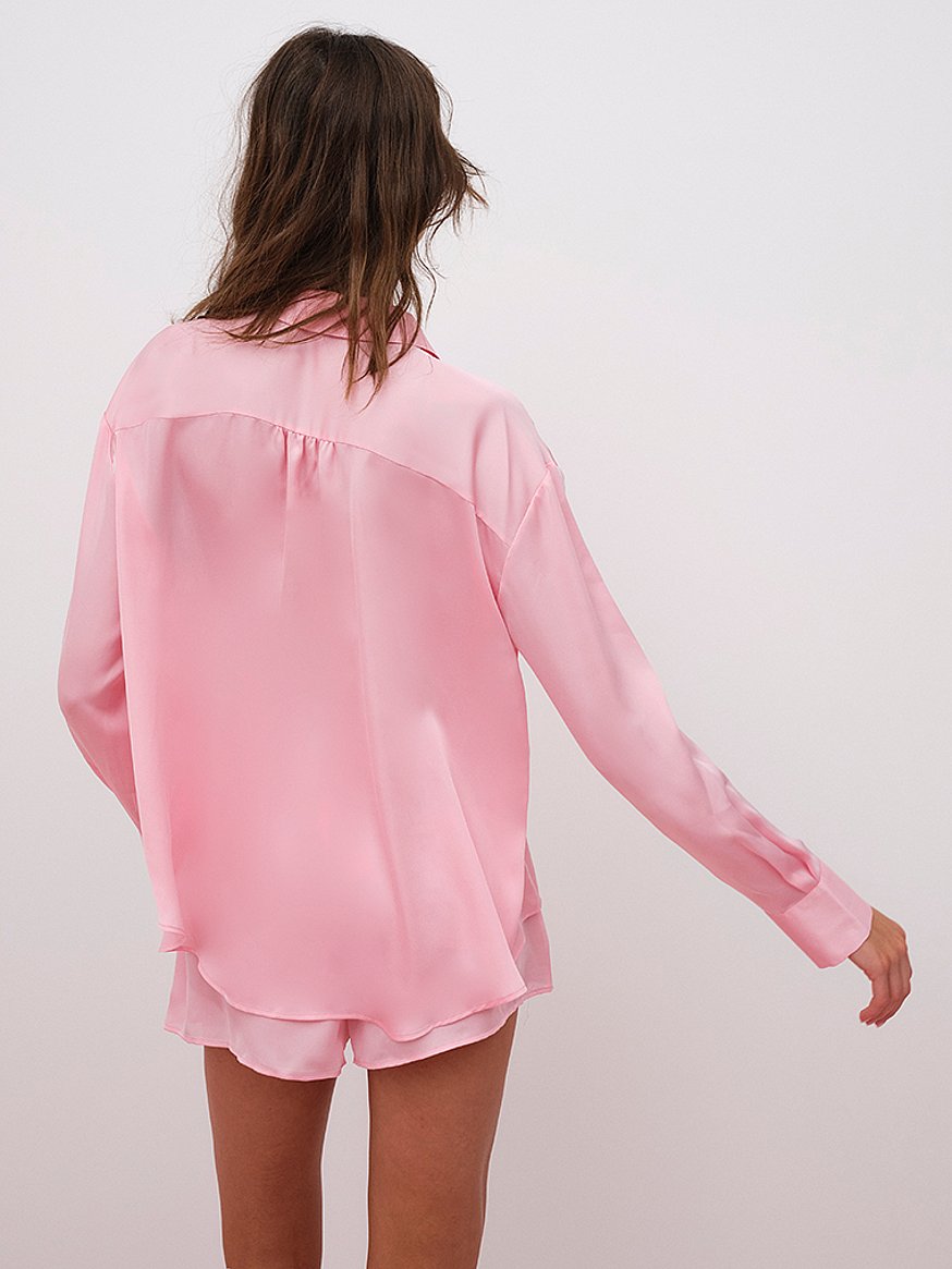Victoria's Secret The Afterhours Satin Pajama (635 SEK) ❤ liked on Polyvore  featuring intimates, sleepwear, pajamas, blac…