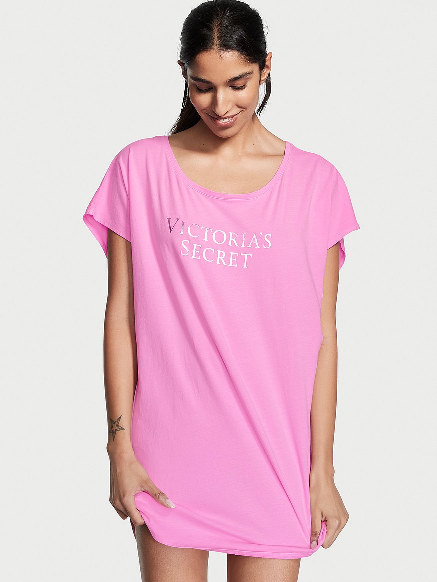 Victoria's Secret PINK Collection <3  Pink outfits, Pink outfits victoria  secret, Secret pink