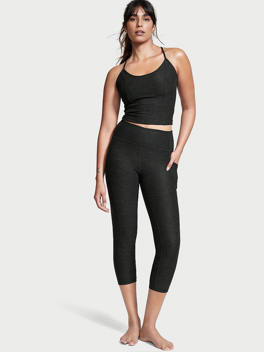 Victoria's Secret VS Sport Knockout Capri Leggings With Pockets Red - $20  (50% Off Retail) - From Faith